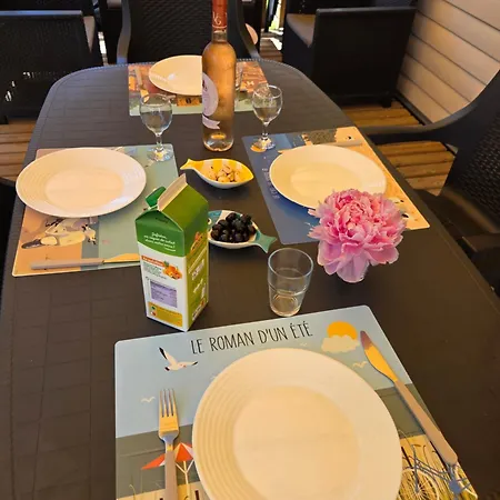 Mobil Recent 35 M2, 3 Chambres, Climatisation אתר קמפינג